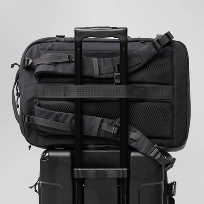 Färden Carry-On Pack