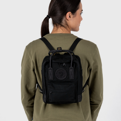 Kånken No.2 Black Edition Mini