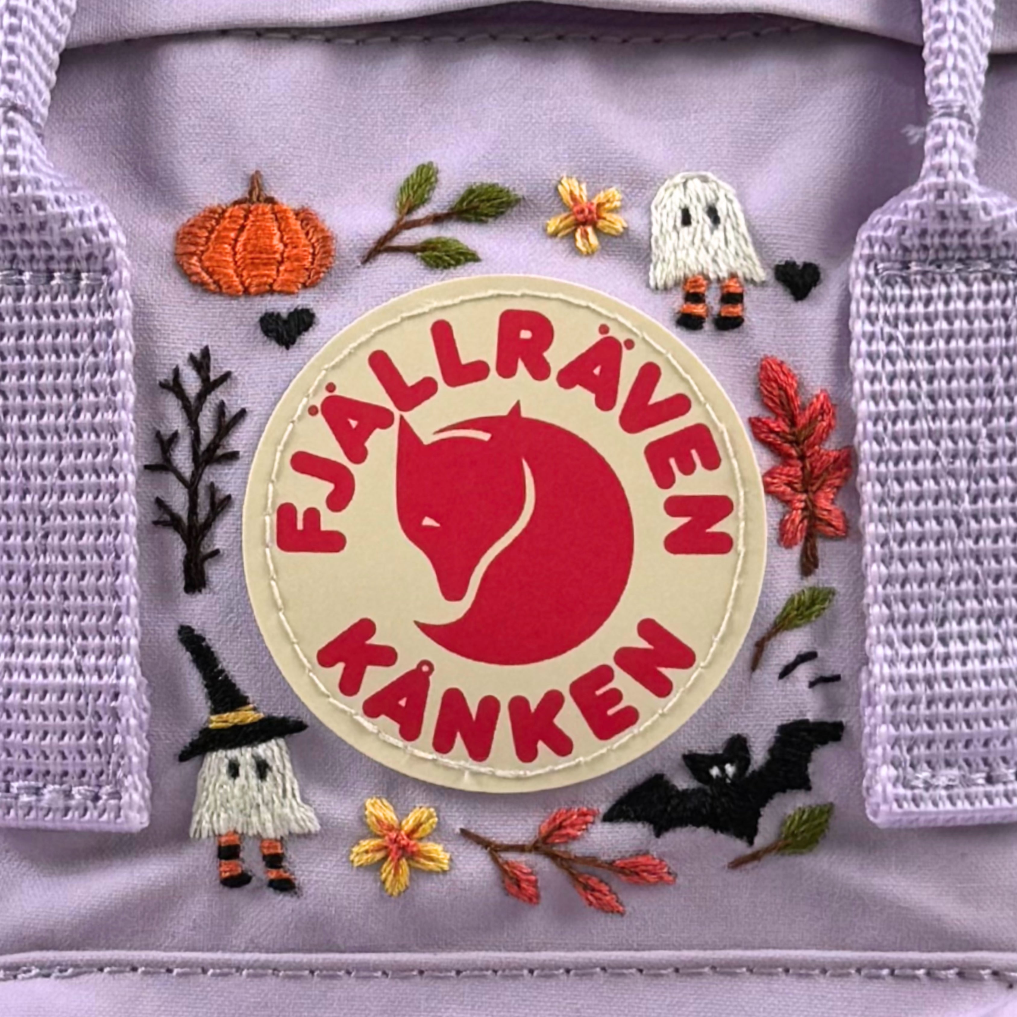 Kånken Sling Limited You Embroidery – Halloween Edition